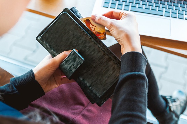 5 Ways Credit Impacts Your Wallet